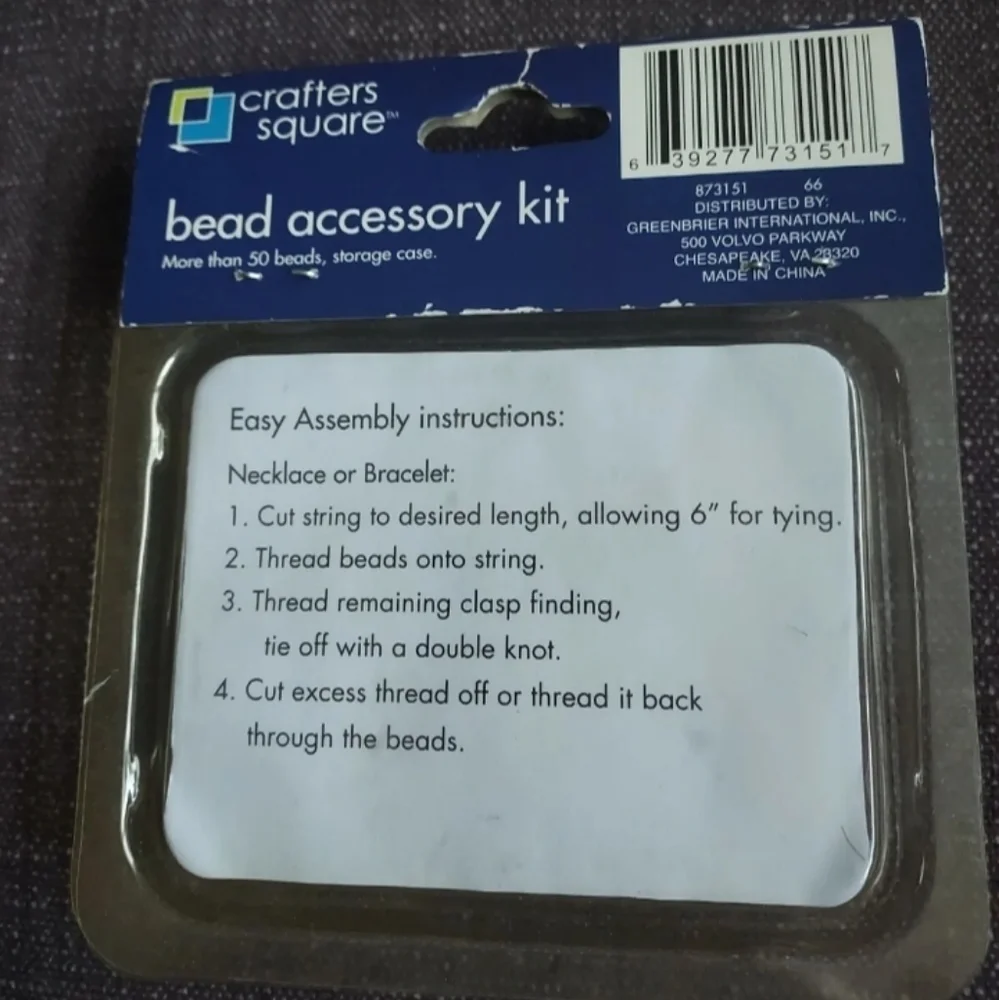 CRAFTERS Square  Beads Accessory Kit more than 50 beads  Craft Jewelry